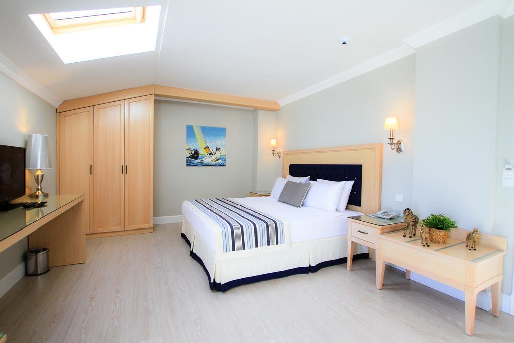 Palm Bay Beach Hotel Emecik Bagian luar foto