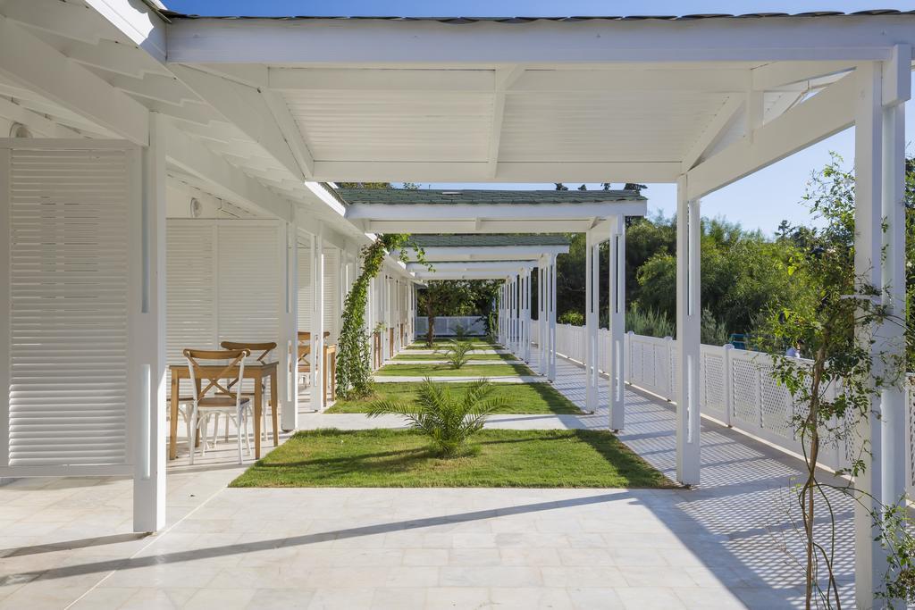 Palm Bay Beach Hotel Emecik Bagian luar foto