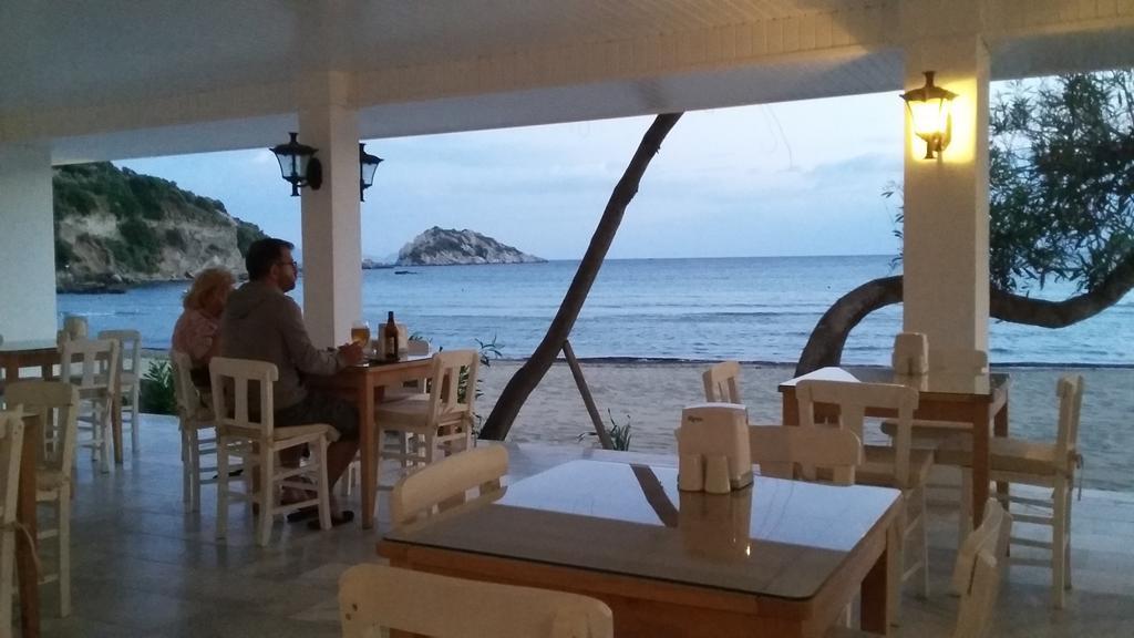 Palm Bay Beach Hotel Emecik Bagian luar foto