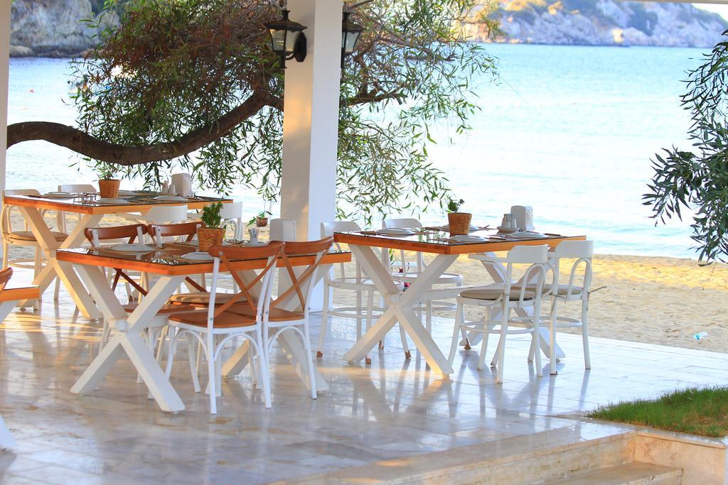 Palm Bay Beach Hotel Emecik Bagian luar foto